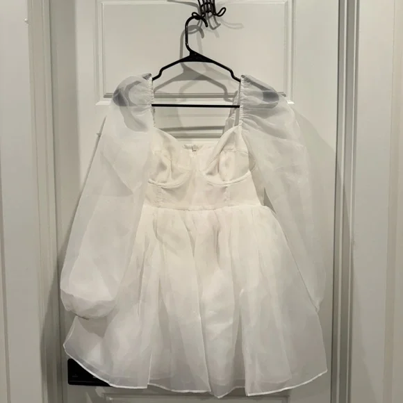 The Ivory Carousel Dress by Selkie - Picture 3 of 8